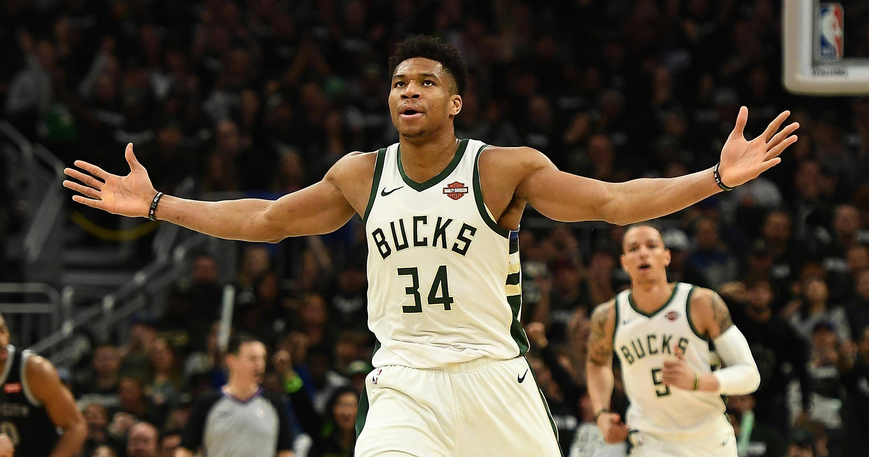 美记：若保罗没能加盟湖人，他可能已打完最后一场NBA比赛（美媒：若未赴湖人，保罗或已打完NBA最后一战）