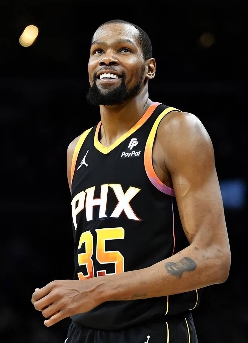 德乙前瞻：艾禾斯堡紧追榜首，杜塞尔多夫进攻输出联赛垫底（德乙展望：艾禾斯堡咬住领头羊，杜塞尔多夫进攻火力联赛垫底）